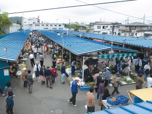 카미코 덴 아침시장